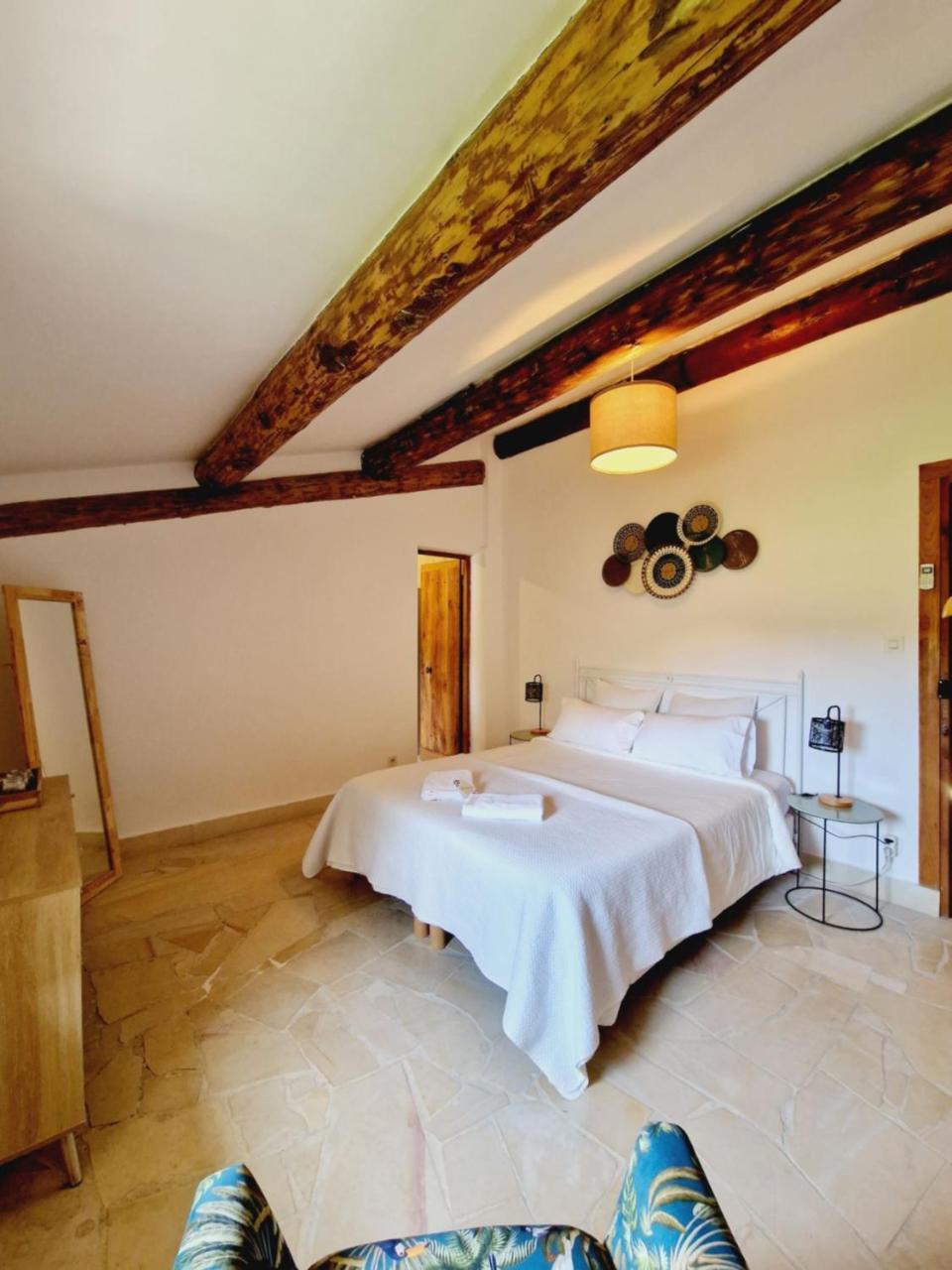 Mas Du Rollier Chambres D'Hotes Eygalières 외부 사진