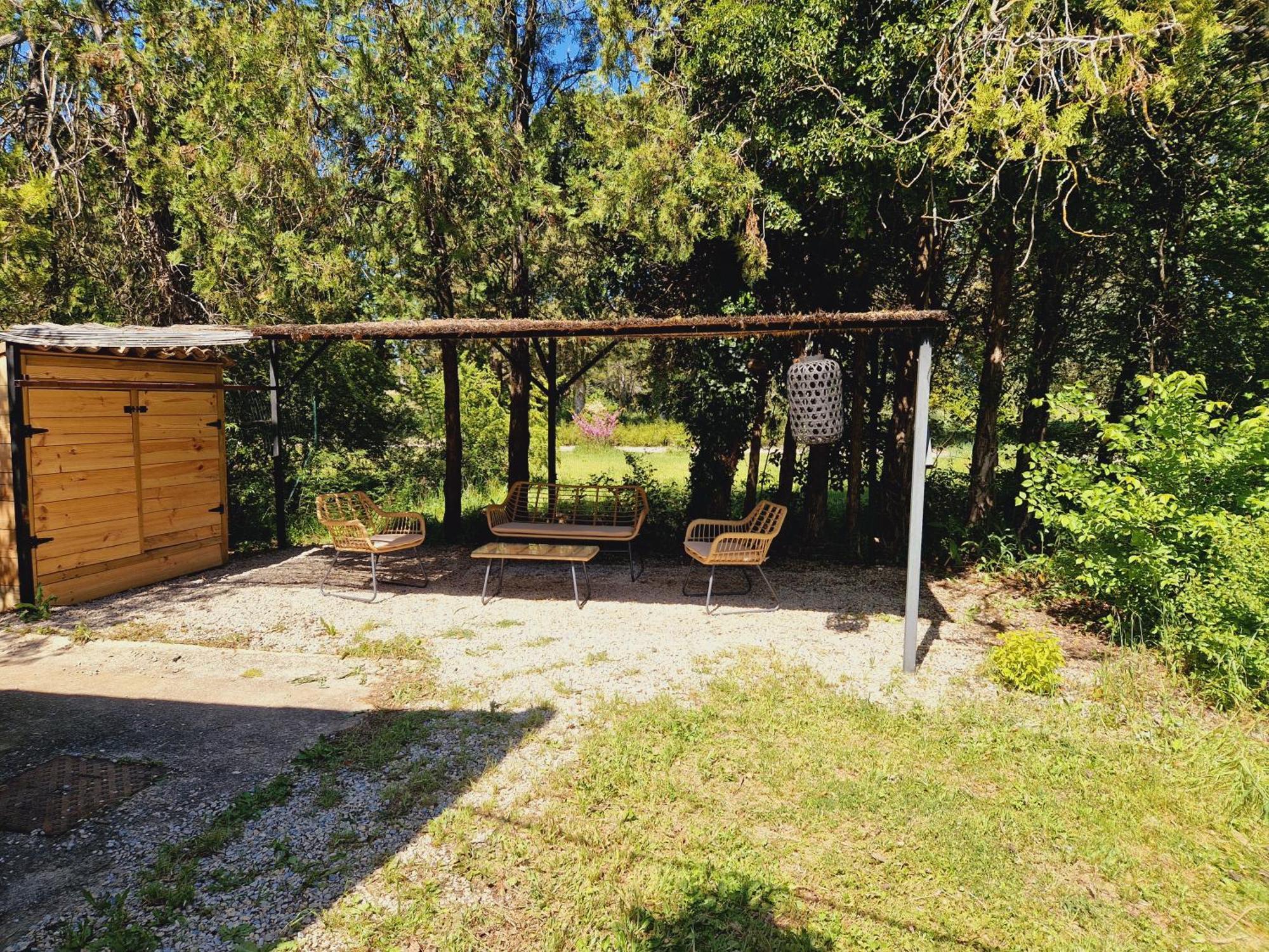 Mas Du Rollier Chambres D'Hotes Eygalières 외부 사진